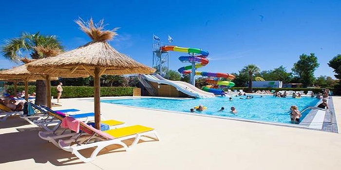 Que devez-vous savoir à propos du camping les Champs Blancs à Agde ?